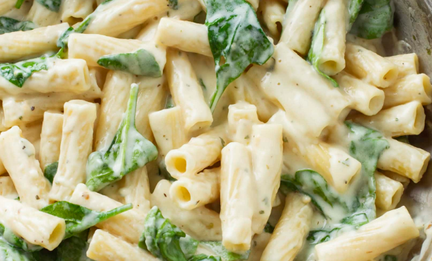 Vegan Pasta Recipes with Vegetables Creamy Garlic and Spinach Pasta